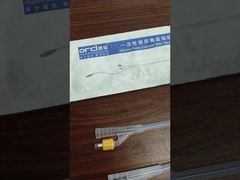 Productos desechables de plástico estéril para la urología Bolsas desechables para el drenaje de orina para adultos 2000 ml